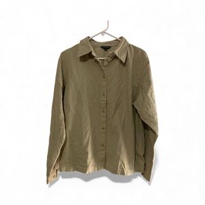 Lands’ End Women’s XL Tan Button-Down Shirt Classic Long Sleeve Casual